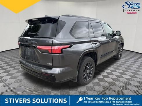 Used 2024 Toyota Sequoia Platinum AWD/4WD image 6