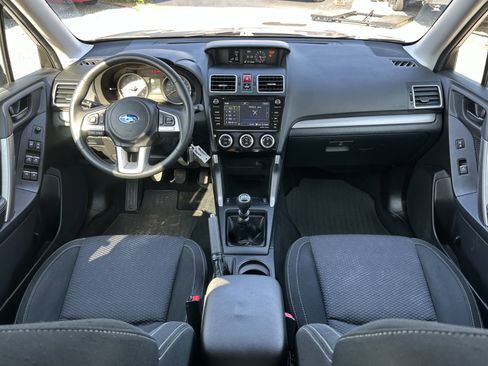 Used 2018 Subaru Forester 2.5i Premium image 15