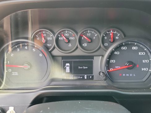 Used 2023 Chevrolet Silverado 2500 Custom w/ Custom Value Package AWD/4WD image 12