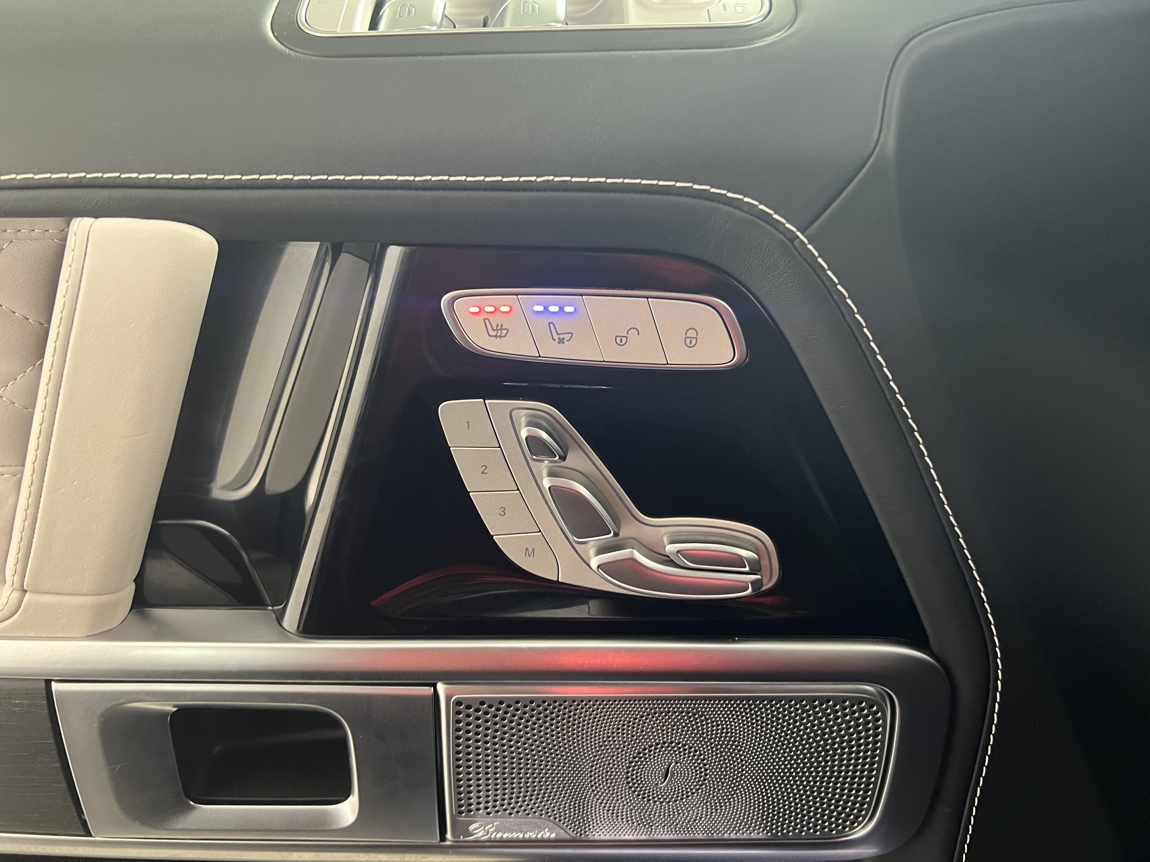 Certified 2025 Mercedes-Benz G 63 AMG 4MATIC image 21