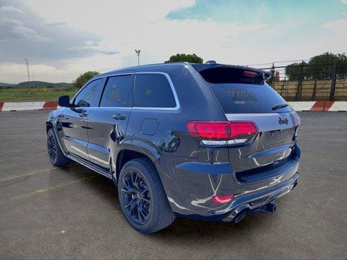 Used 2015 Jeep Grand Cherokee SRT w/ Luxury Group II AWD/4WD image 4