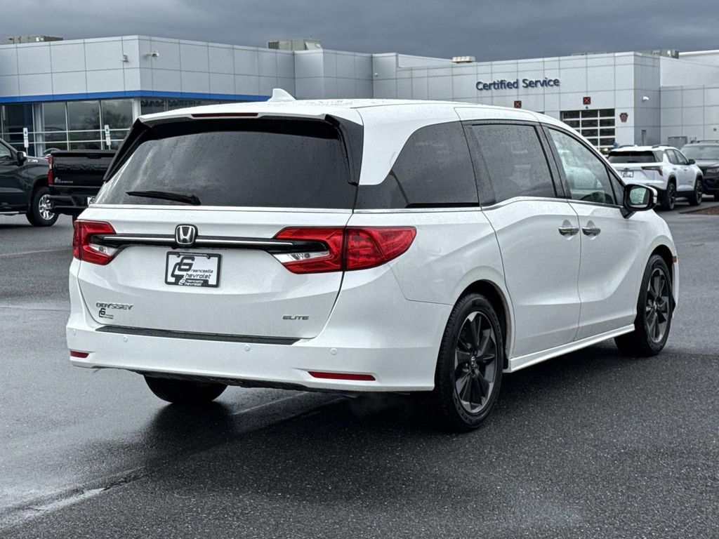 Used 2023 Honda Odyssey Elite image 25