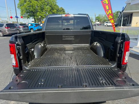 Used 2019 RAM 1500 Big Horn AWD/4WD image 37