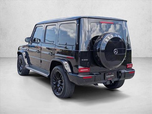 Used 2023 Mercedes-Benz G 550 image 8