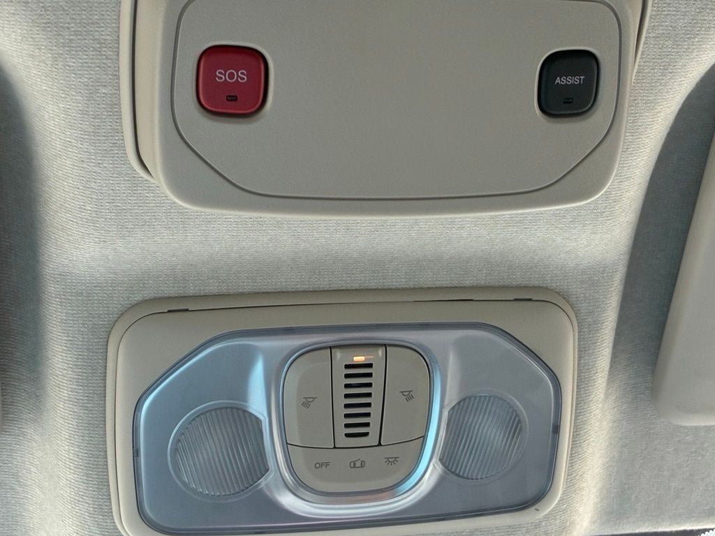 Used 2025 RAM ProMaster 2500 w/ Convenience Group FWD image 23