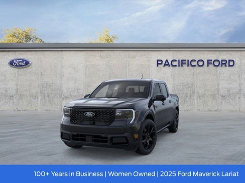New 2025 Ford Maverick Lariat w/ Black Appearance Package image 3