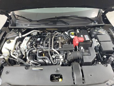 Used 2021 Nissan Sentra SV image 9