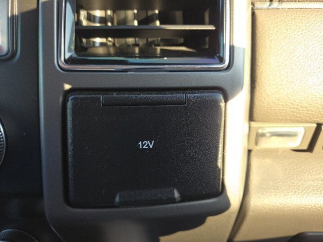 Used 2019 Ford Expedition XLT w/ Equipment Group 202A RWD image 31