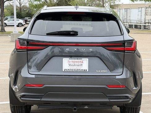 Used 2024 Lexus NX 250 FWD w/ Towing Package (2000 Lbs) image 5