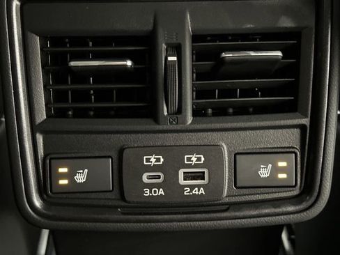 Certified 2025 Subaru Forester Touring AWD/4WD image 20