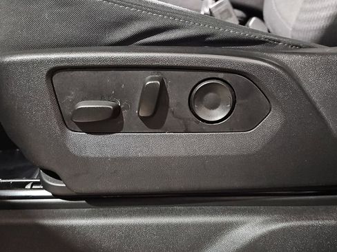 Certified 2023 GMC Sierra 1500 Elevation image 34