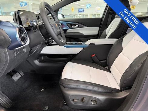 New 2026 Chevrolet Equinox EV LT FWD image 5