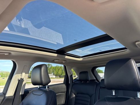 Used 2023 Ford Edge SEL w/ Convenience Package AWD/4WD image 28