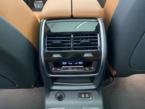 New 2026 BMW X7 xDrive40i w/ M Sport Package image 30