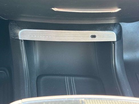 Certified 2024 Cadillac Lyriq Luxury AWD/4WD image 20