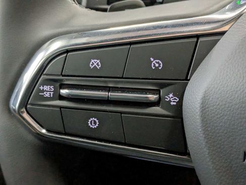 New 2026 Chevrolet Equinox ACTIV w/ Convenience Package III image 24