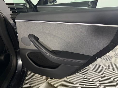 Used 2025 Tesla Model 3 Long Range RWD image 30