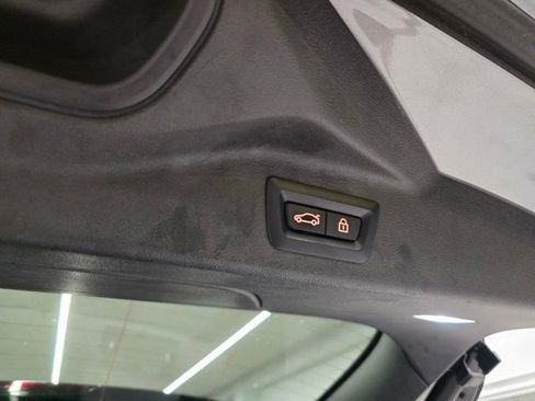 Used 2023 BMW X7 xDrive40i w/ Executive Package AWD/4WD image 47