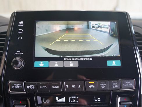 Used 2024 Honda Odyssey Sport image 20
