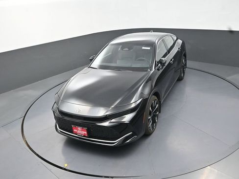 New 2026 Toyota Crown Platinum AWD/4WD image 26