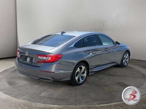Used 2020 Honda Accord EX image 7