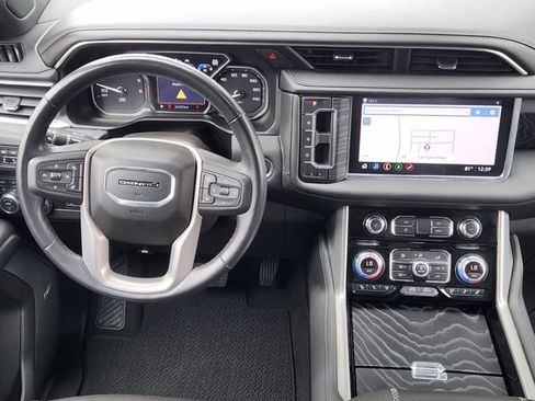 Used 2021 GMC Yukon Denali w/ Denali Ultimate Package image 21