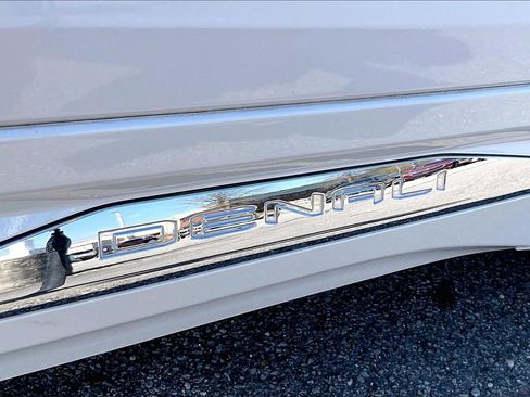 Used 2023 GMC Terrain Denali w/ Denali Premium Package image 8