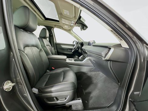 Used 2024 MAZDA CX-90 3.3 Turbo w/ Preferred Plus image 33