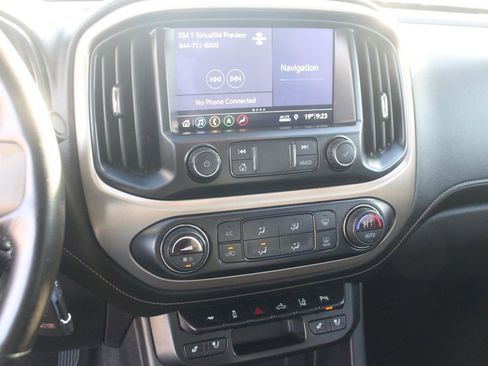 Used 2020 GMC Canyon Denali image 21