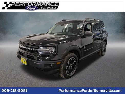 Used 2021 Ford Bronco Sport Outer Banks w/ Outer Banks Package AWD/4WD image 1