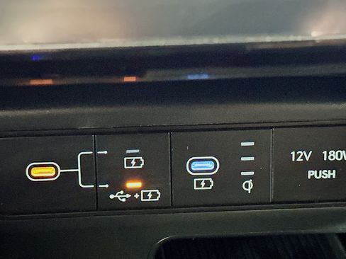 Used 2025 Hyundai Tucson SEL image 25