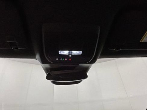 Used 2024 Chevrolet Blazer EV LT AWD/4WD image 26