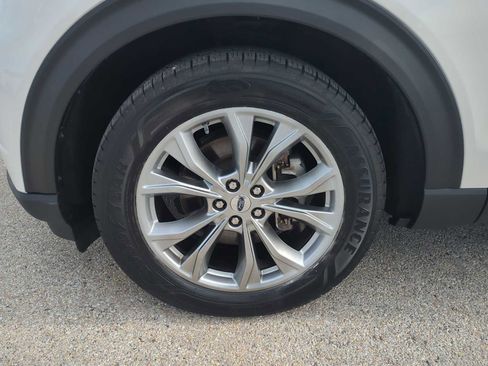 Used 2022 Ford Explorer Limited w/ Limited Technology Package image 33