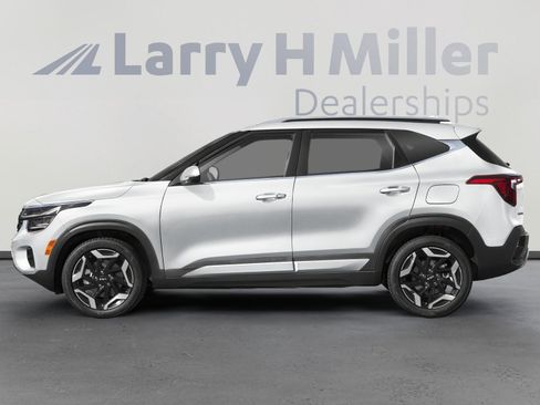 Used 2025 Kia Seltos SX w/ SX Sunroof Package AWD/4WD image 3