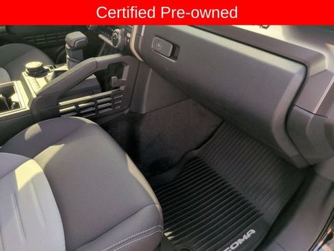 Certified 2026 Toyota Tacoma TRD Off-Road AWD/4WD image 28