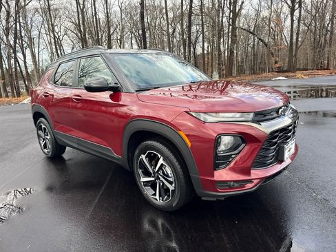 Used 2023 Chevrolet TrailBlazer RS w/ Convenience Package image 1