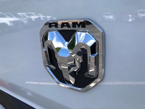 Used 2025 RAM ProMaster 2500 w/ U-Haul Equipment Group FWD image 14