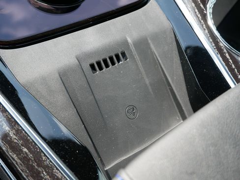 New 2026 Cadillac Escalade IQ Sport 1 w/ LPO, ONYX Package image 20