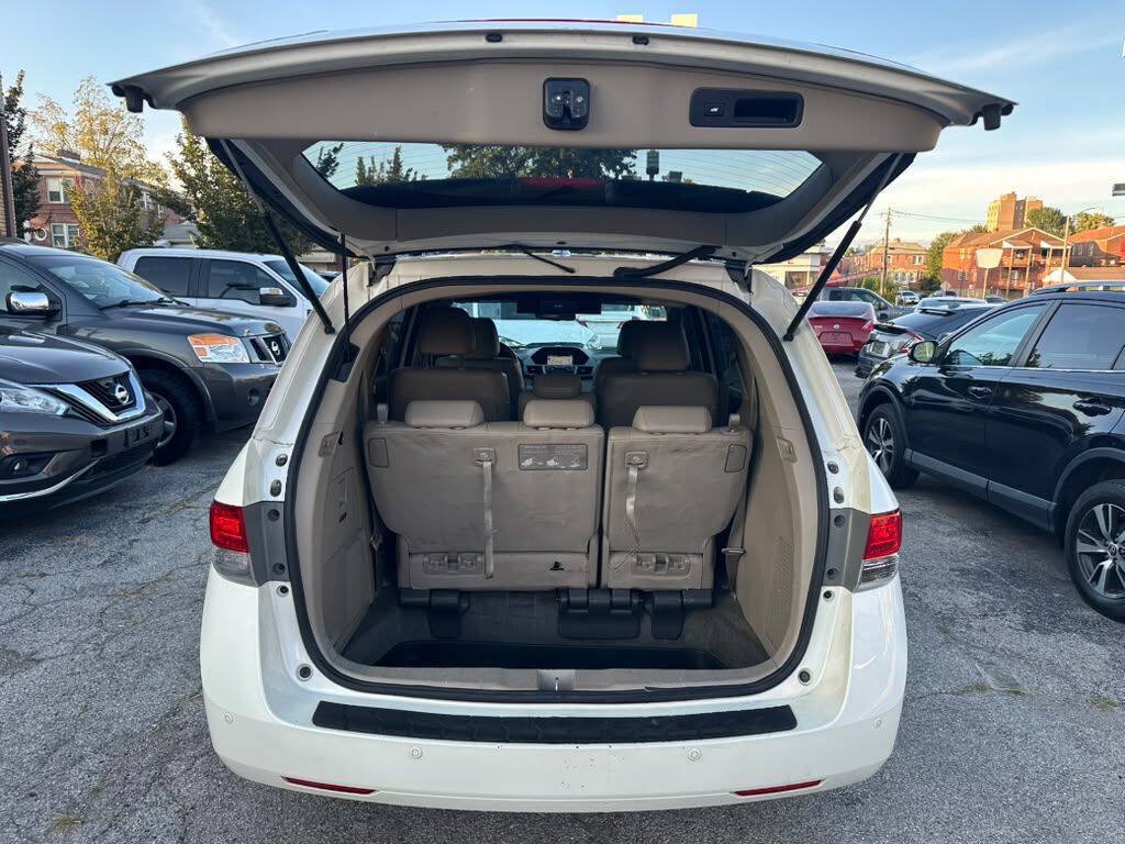 Used 2014 Honda Odyssey Touring image 28