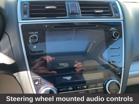 Used 2019 Subaru Outback 2.5i Premium image 15