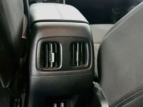 Used 2022 Hyundai Tucson SEL FWD image 25