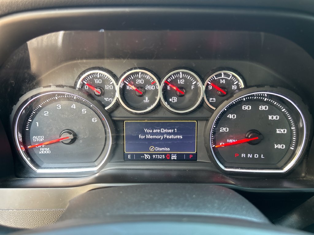 Used 2020 Chevrolet Silverado 1500 LTZ AWD/4WD image 16