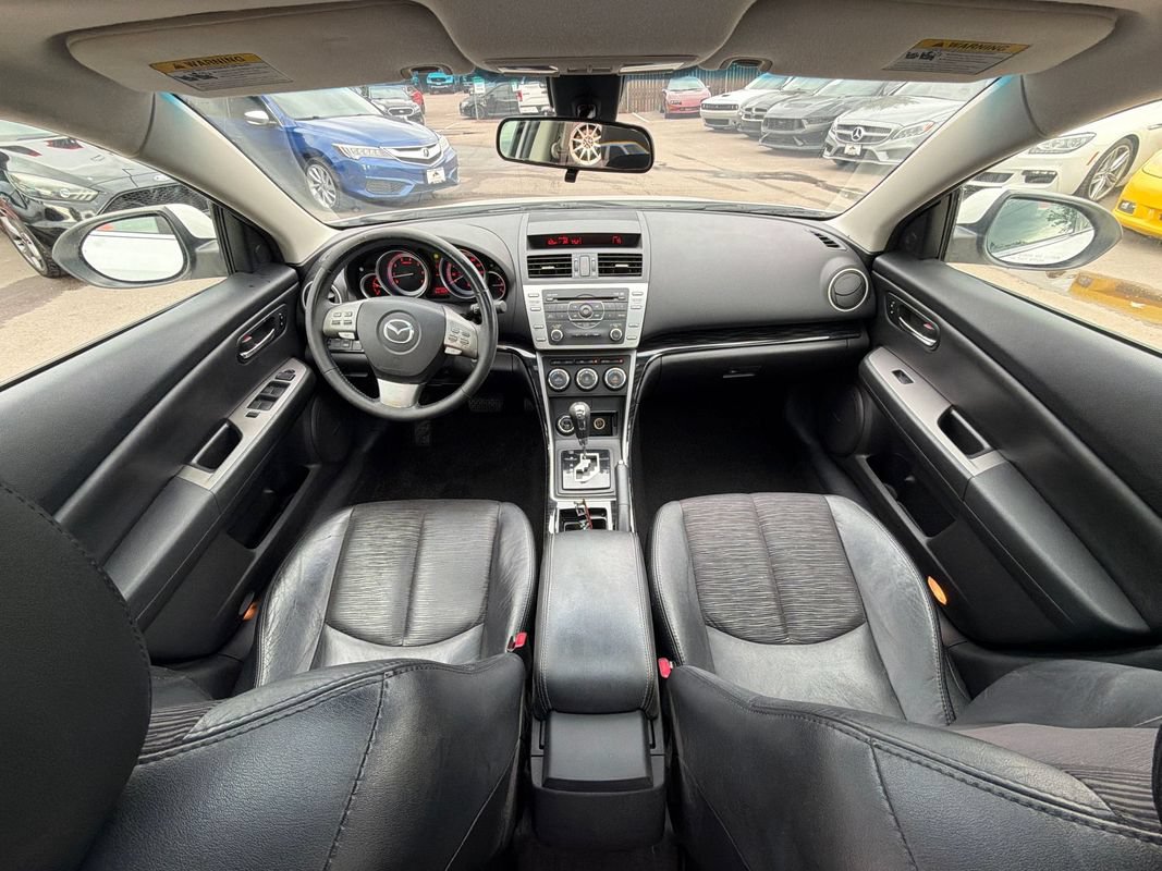 Used 2009 MAZDA MAZDA6 i Touring w/ Moonroof & Bose Pkg FWD image 11
