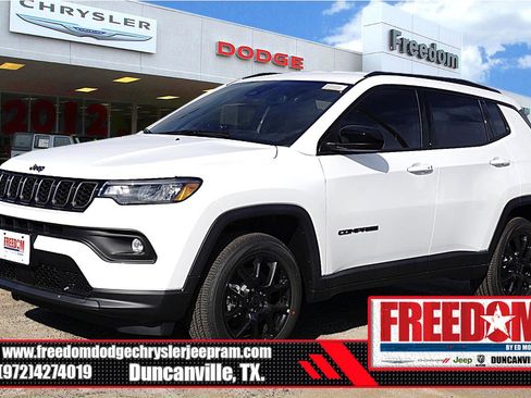 New 2026 Jeep Compass Latitude image 1