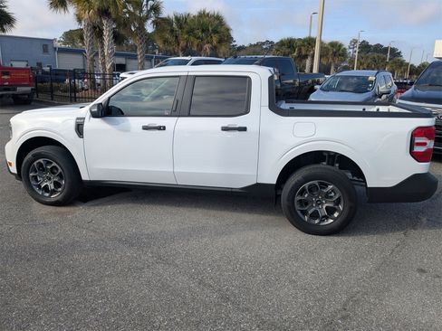 Used 2023 Ford Maverick XLT image 7