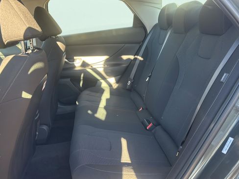 Certified 2026 Hyundai Elantra SE FWD image 19