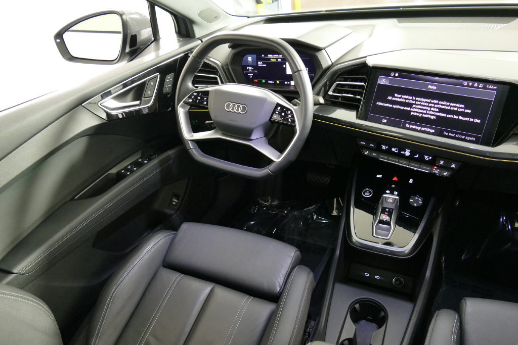 Used 2023 Audi Q4 e-tron Premium Plus w/ Premium Plus AWD/4WD image 26