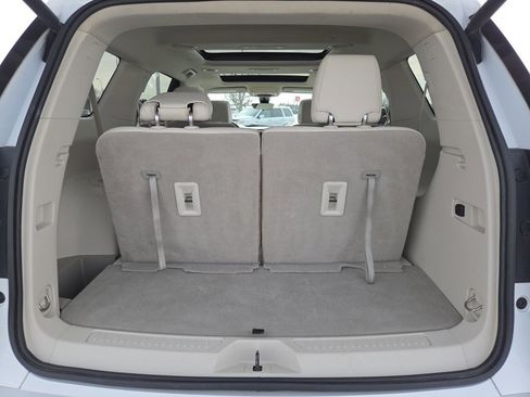 Used 2021 GMC Acadia Denali w/ Denali Technology Package image 27