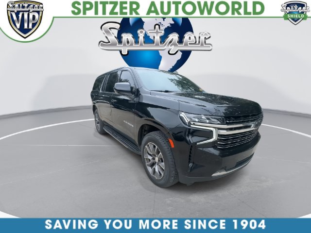 Used 2021 Chevrolet Suburban LT AWD/4WD image 3