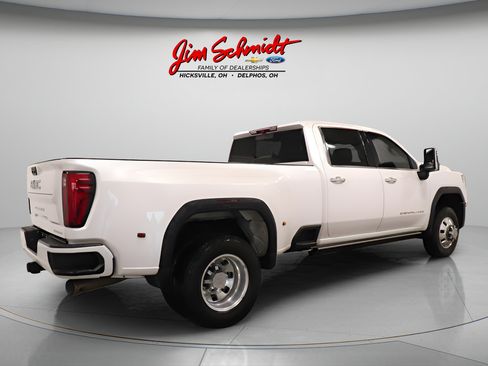Used 2024 GMC Sierra 3500 Denali Ultimate AWD/4WD image 6